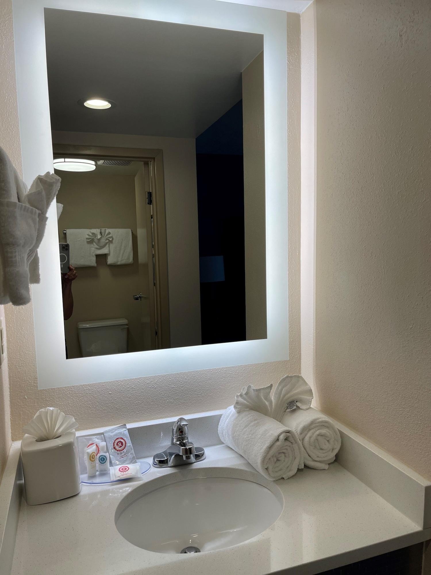 Days Inn By Wyndham Horsham Philadelphia Extérieur photo