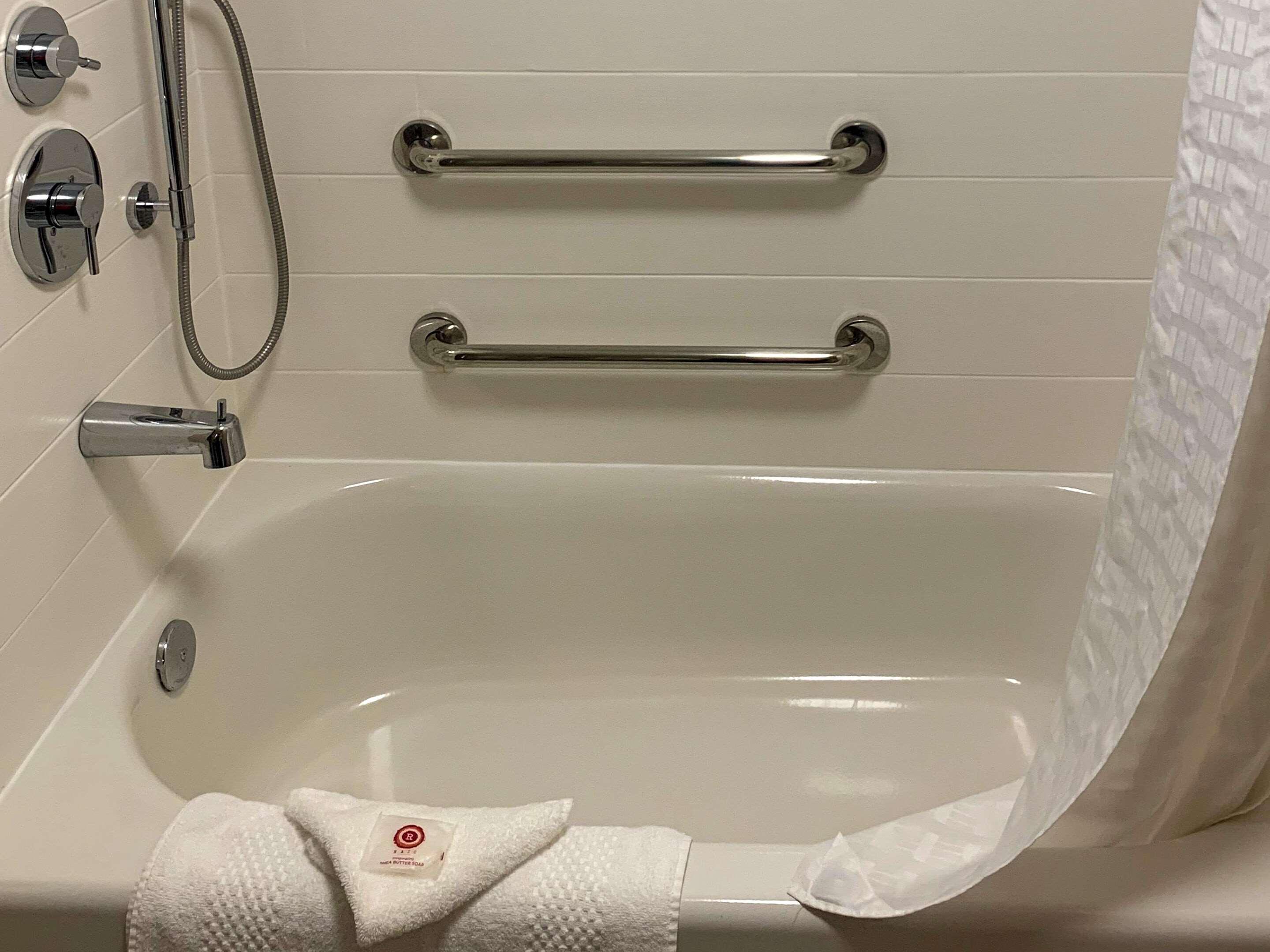 Days Inn By Wyndham Horsham Philadelphia Extérieur photo