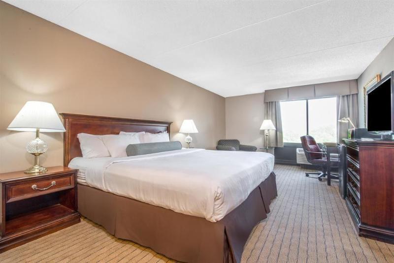 Days Inn By Wyndham Horsham Philadelphia Extérieur photo